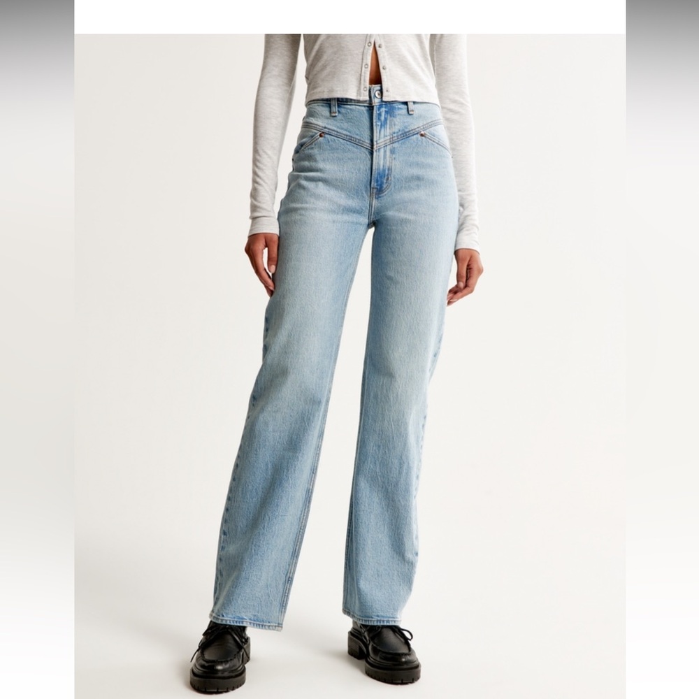 Abercrombie & Fitch The 90's Relaxed Jean High Rise - Curve Love